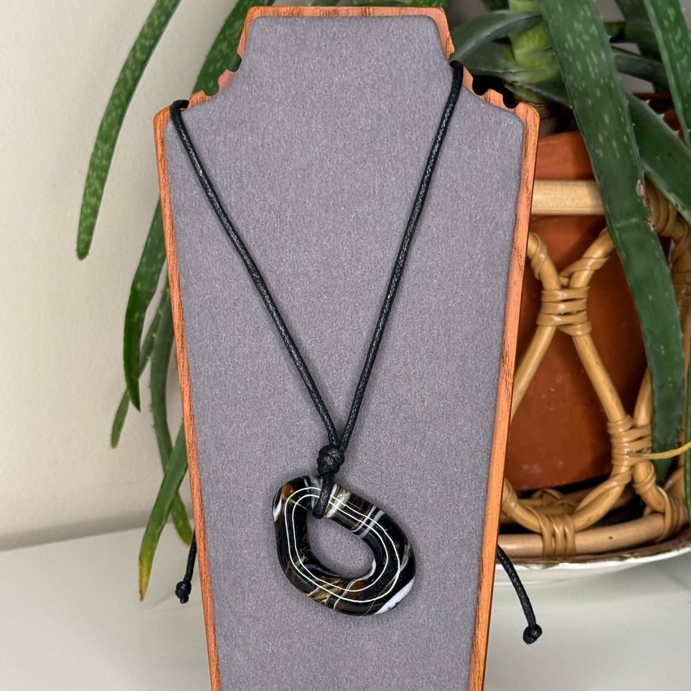 Free People Marbled Glass Statement Pendant Necklace Adjustable Cord Boho - Picture 2 of 10